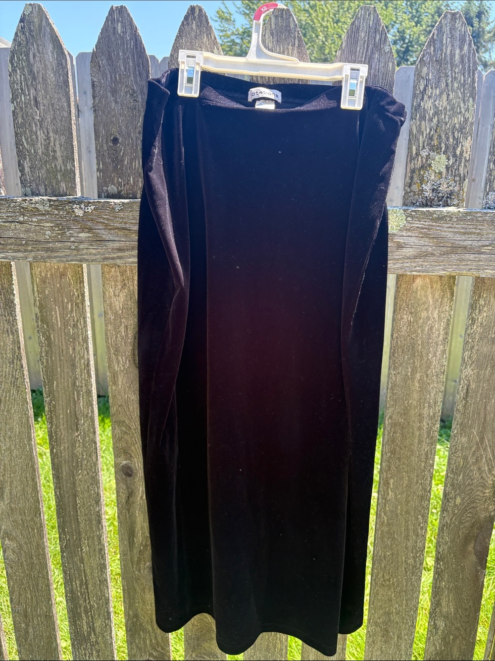 Notations Black Velvet Midi Skirt